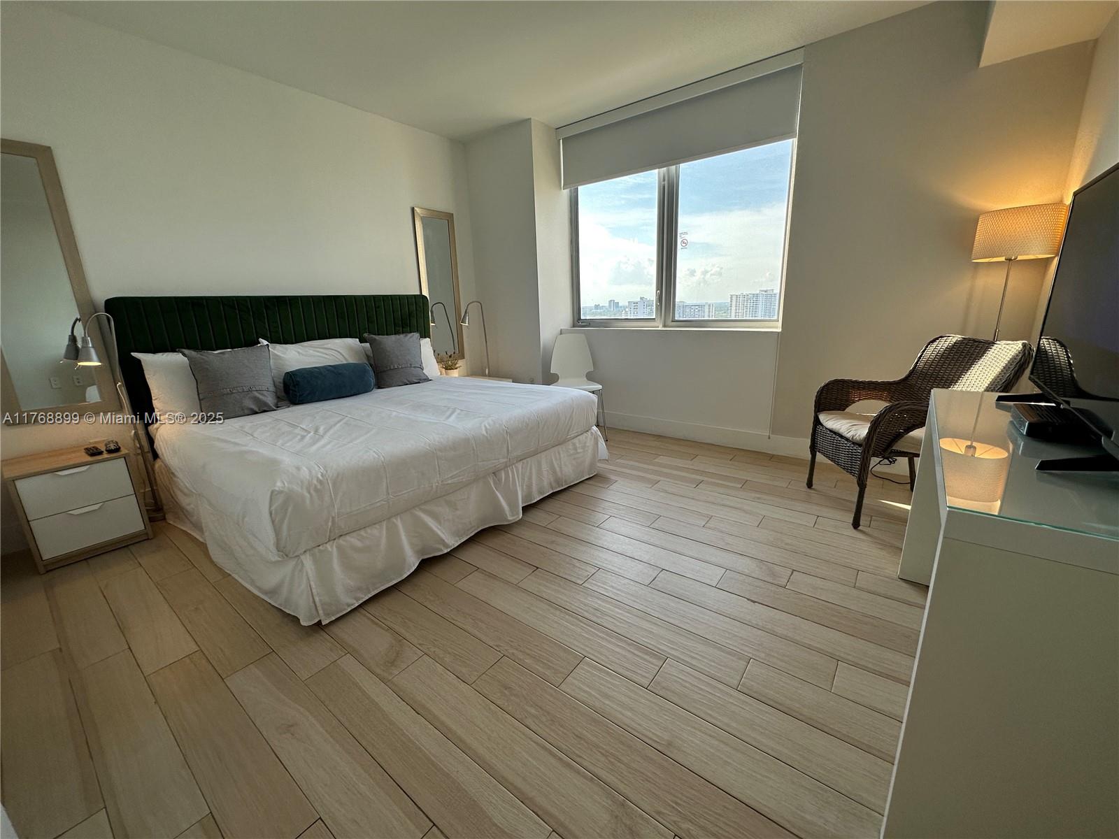 BEACHWALK CONDOMINIUM - Residential