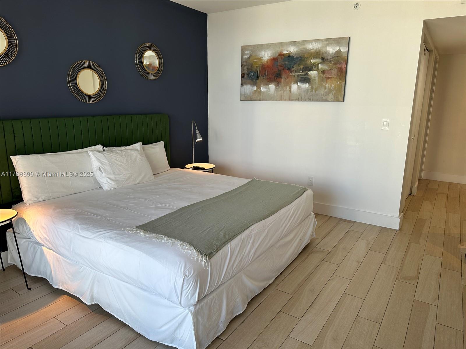 BEACHWALK CONDOMINIUM - Residential