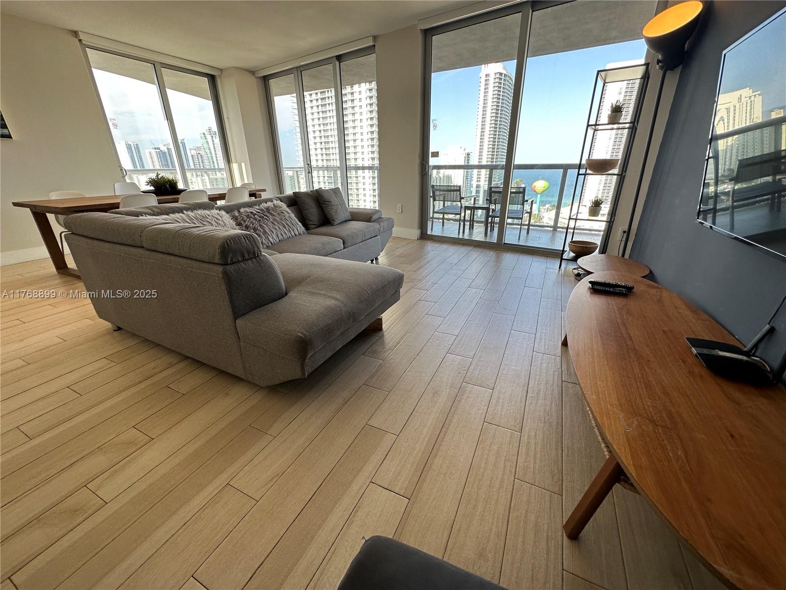 BEACHWALK CONDOMINIUM - Residential