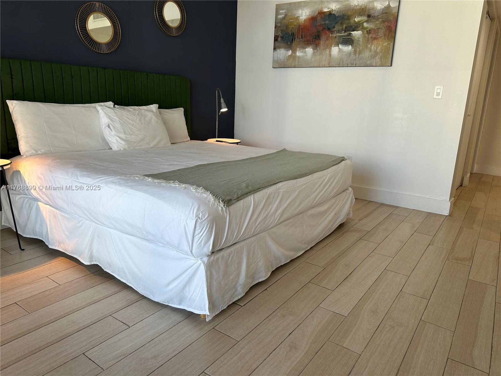 BEACHWALK CONDOMINIUM - Residential