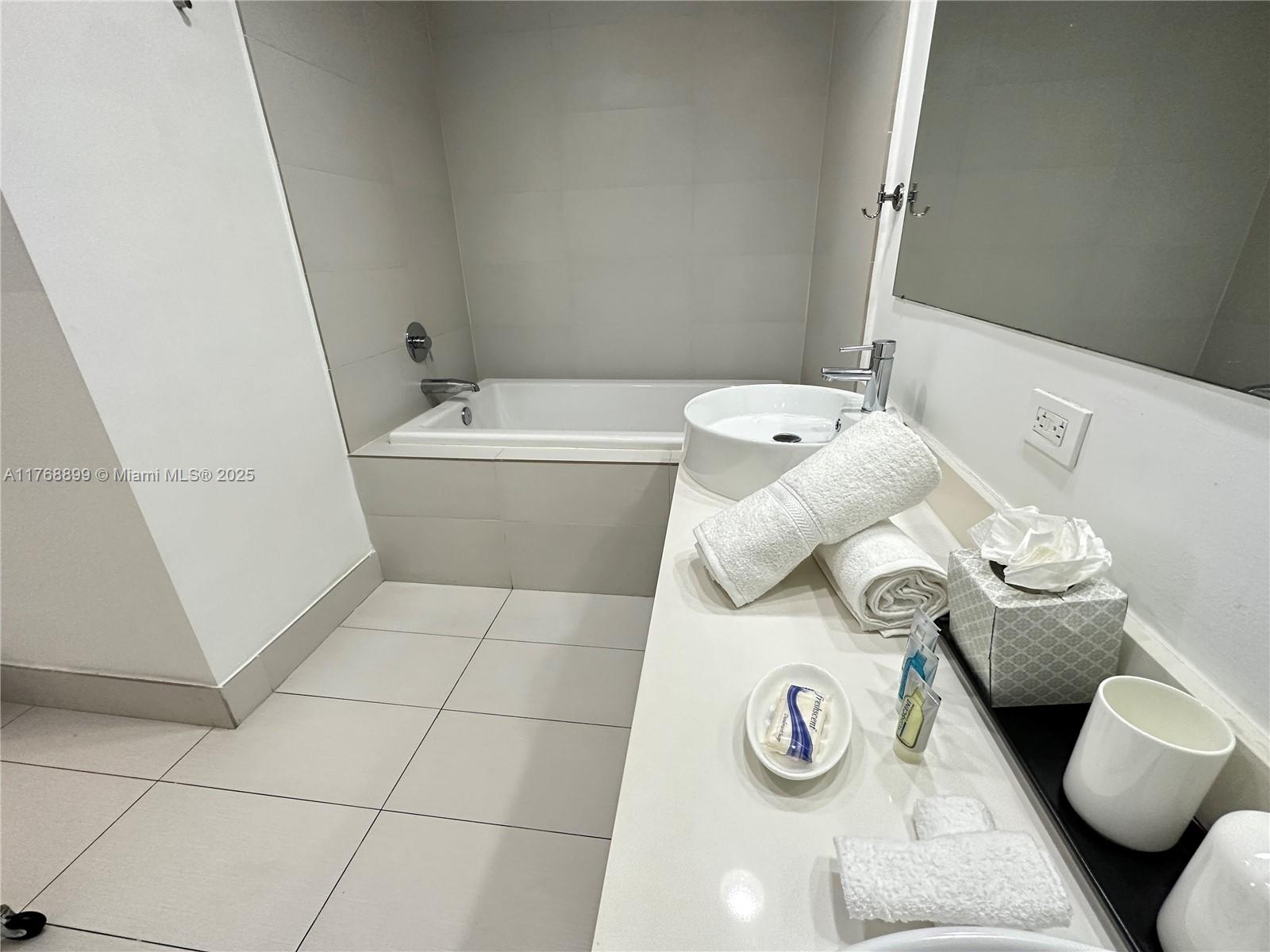 BEACHWALK CONDOMINIUM - Residential