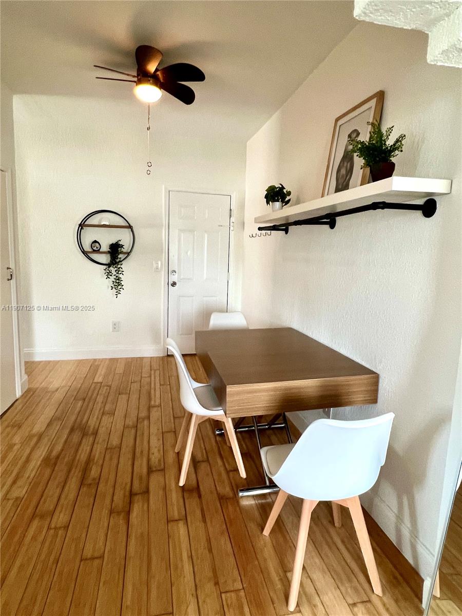 THE LOFTS AT COLLINS COND - Residential