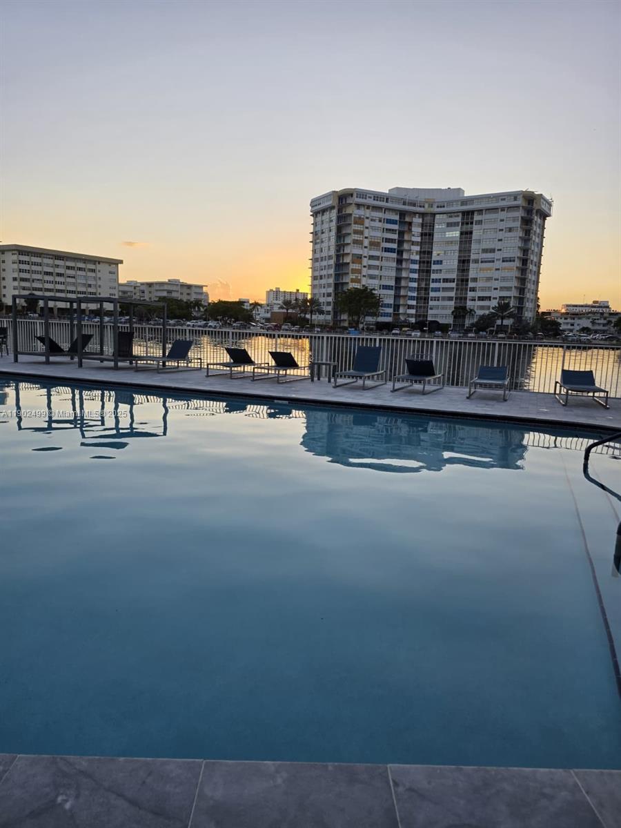 PLAZA TOWERS NORTH CONDO - Residential