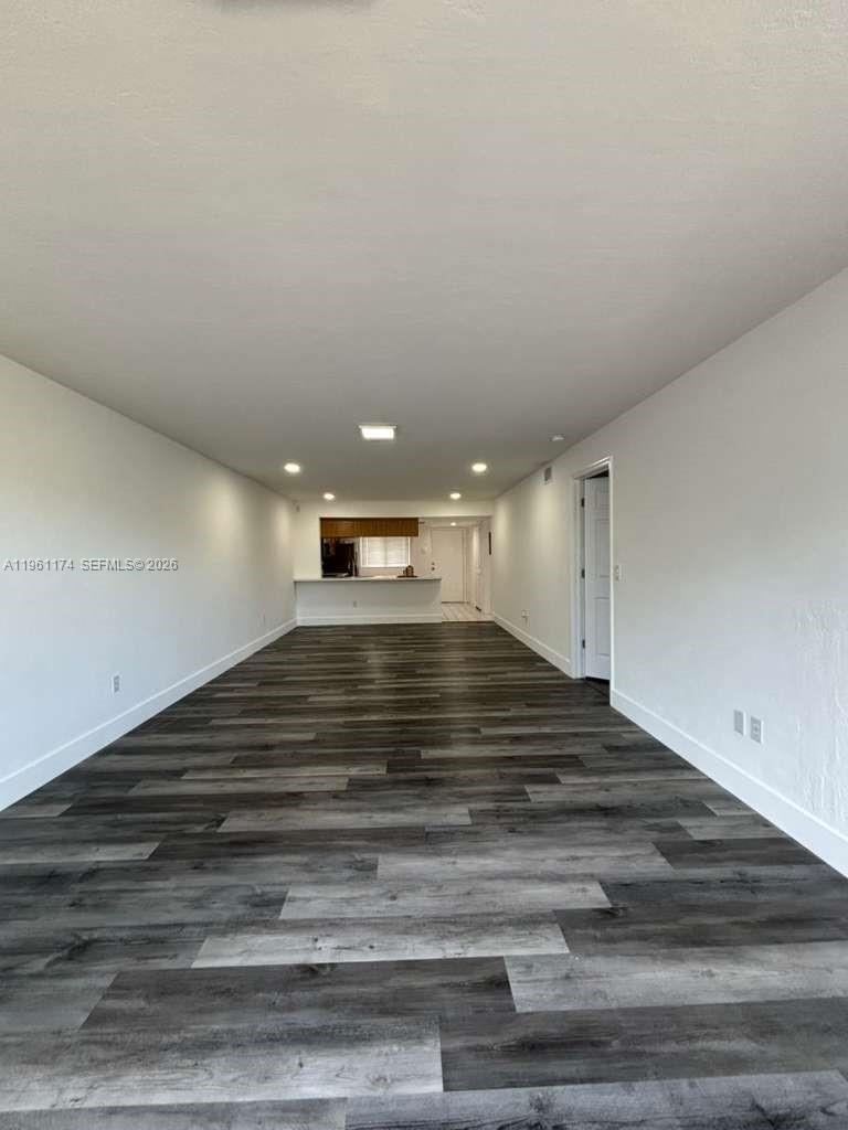 PALM BEACH TRACE CONDO - Residential Lease