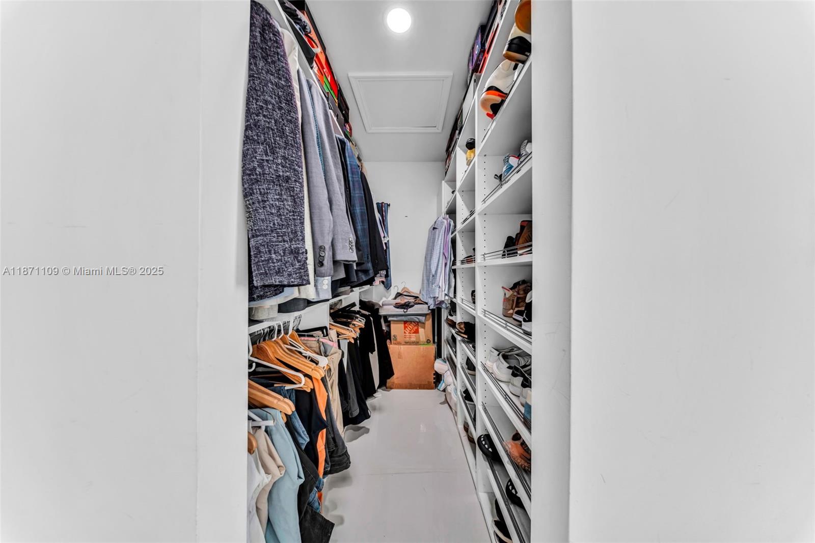 HAMMOCKS SHORES 2ND ADDN - Residential