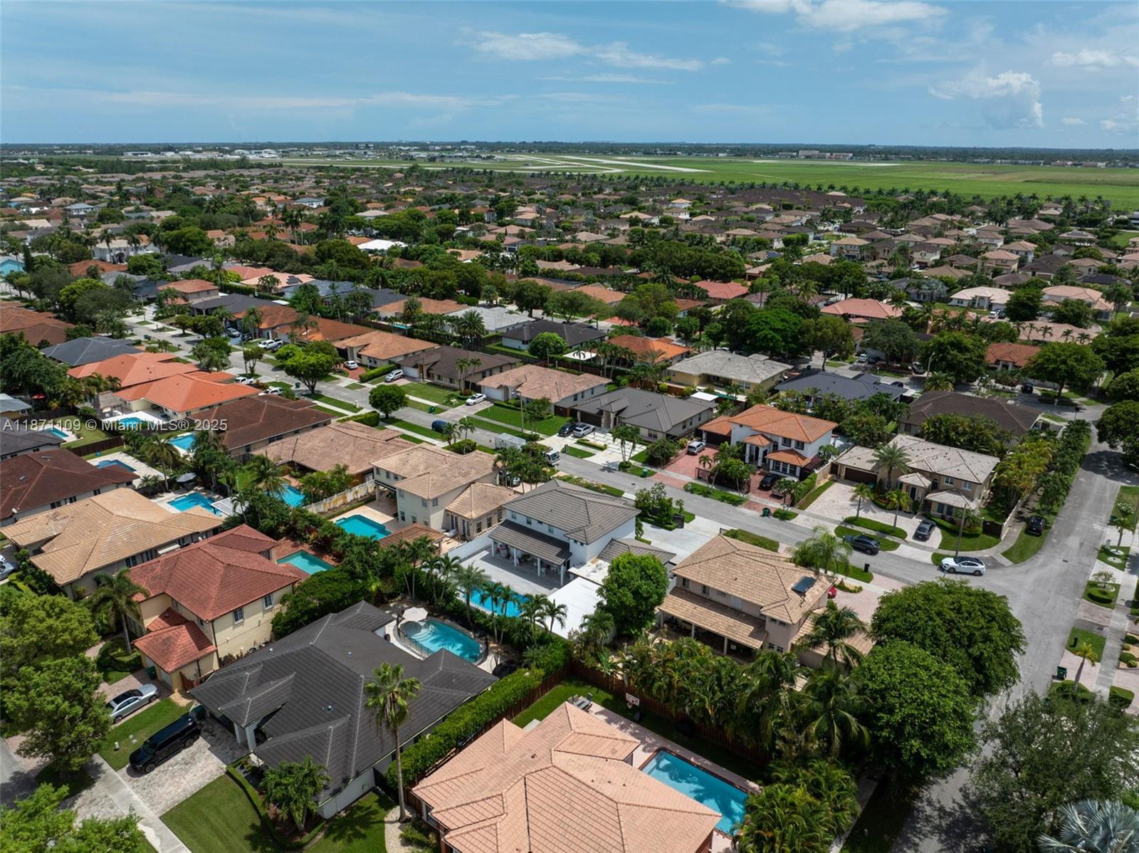 HAMMOCKS SHORES 2ND ADDN - Residential