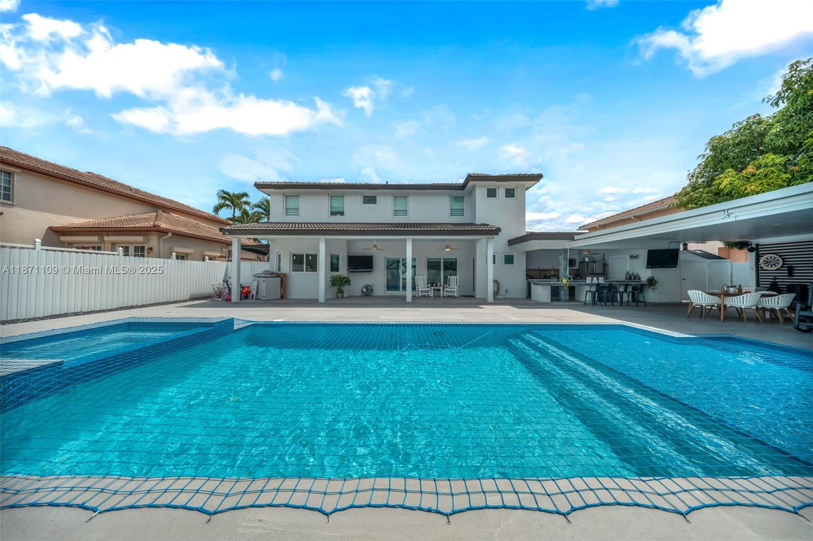 HAMMOCKS SHORES 2ND ADDN - Residential