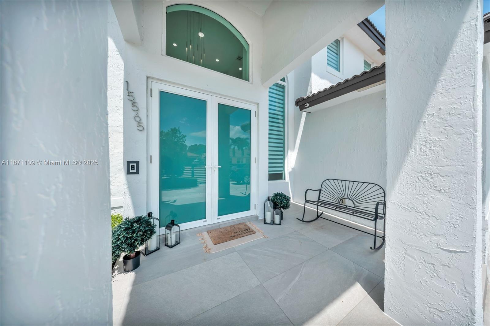 HAMMOCKS SHORES 2ND ADDN - Residential