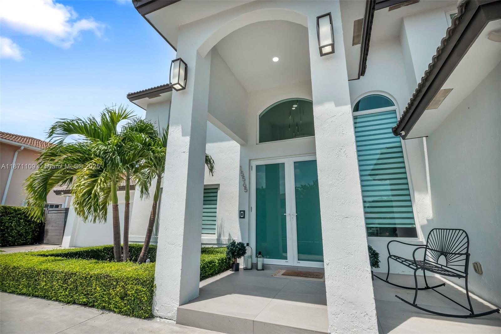 HAMMOCKS SHORES 2ND ADDN - Residential