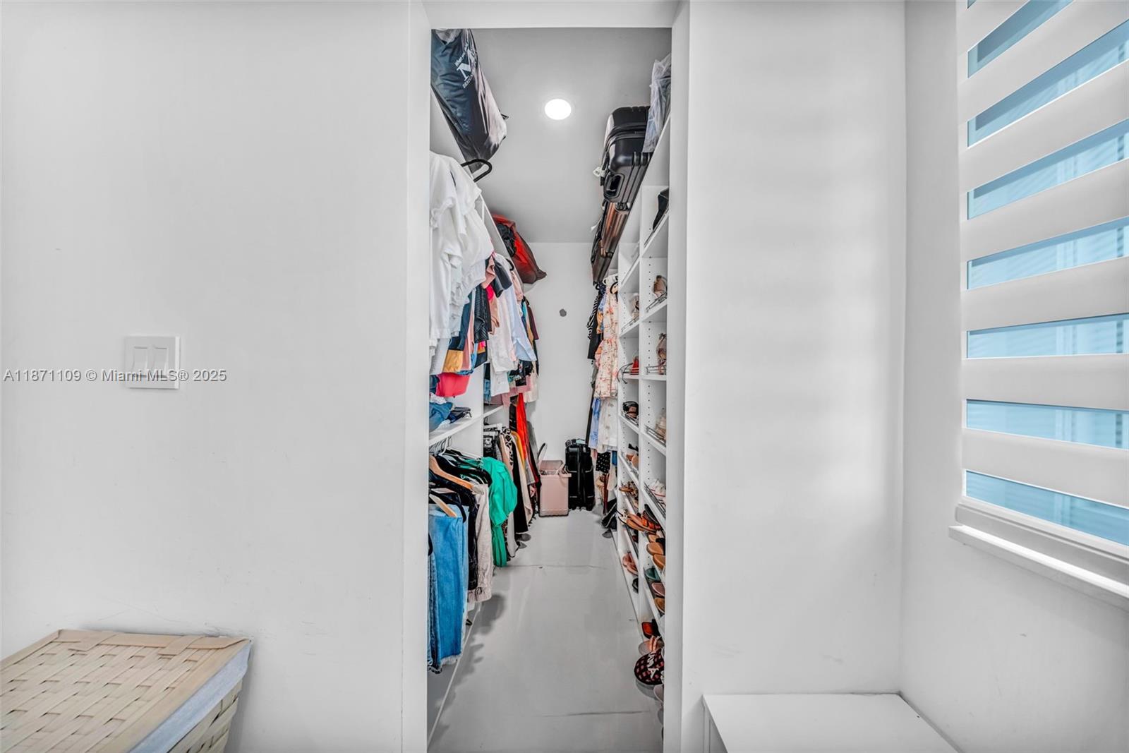 HAMMOCKS SHORES 2ND ADDN - Residential