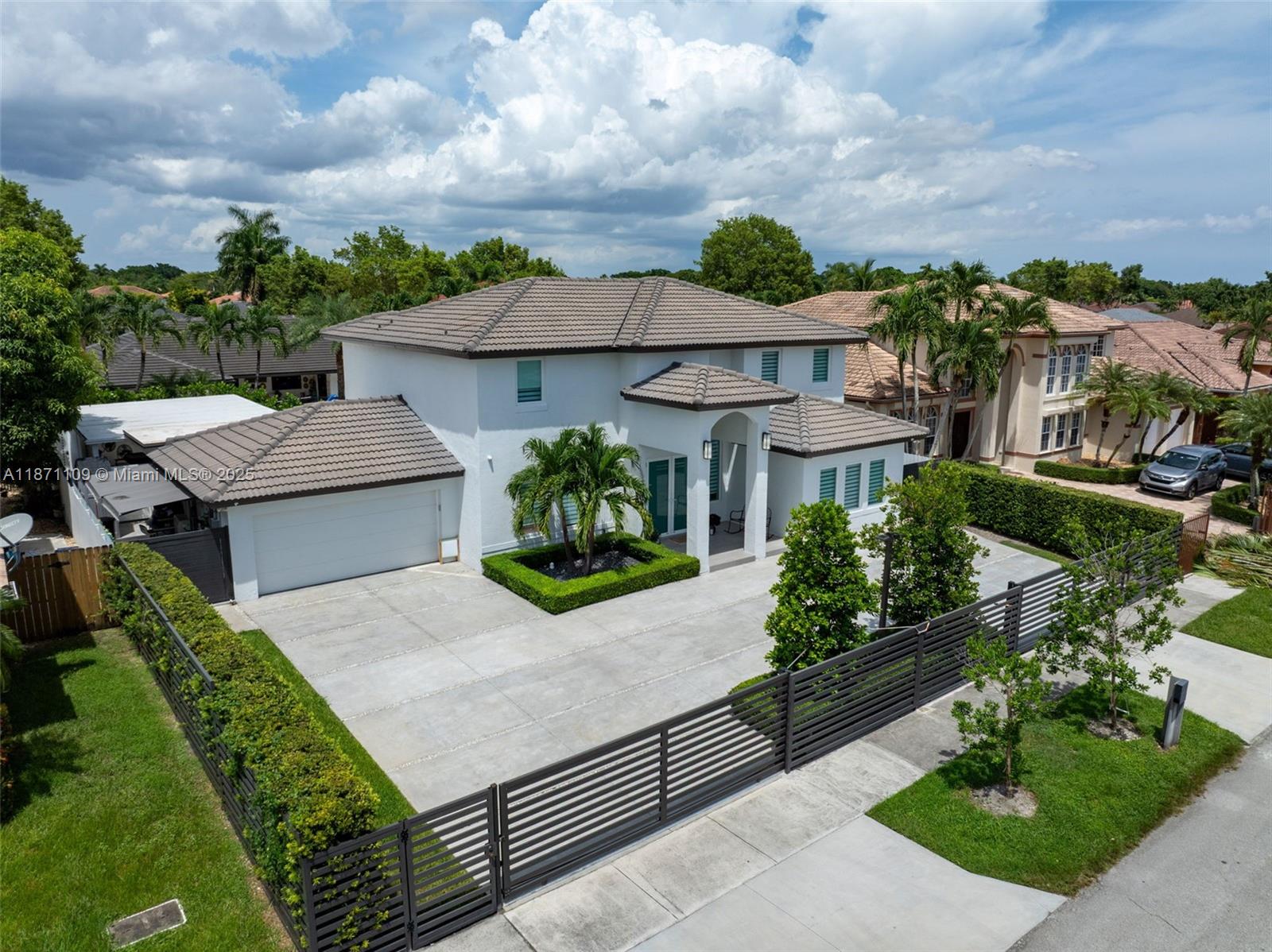 HAMMOCKS SHORES 2ND ADDN - Residential