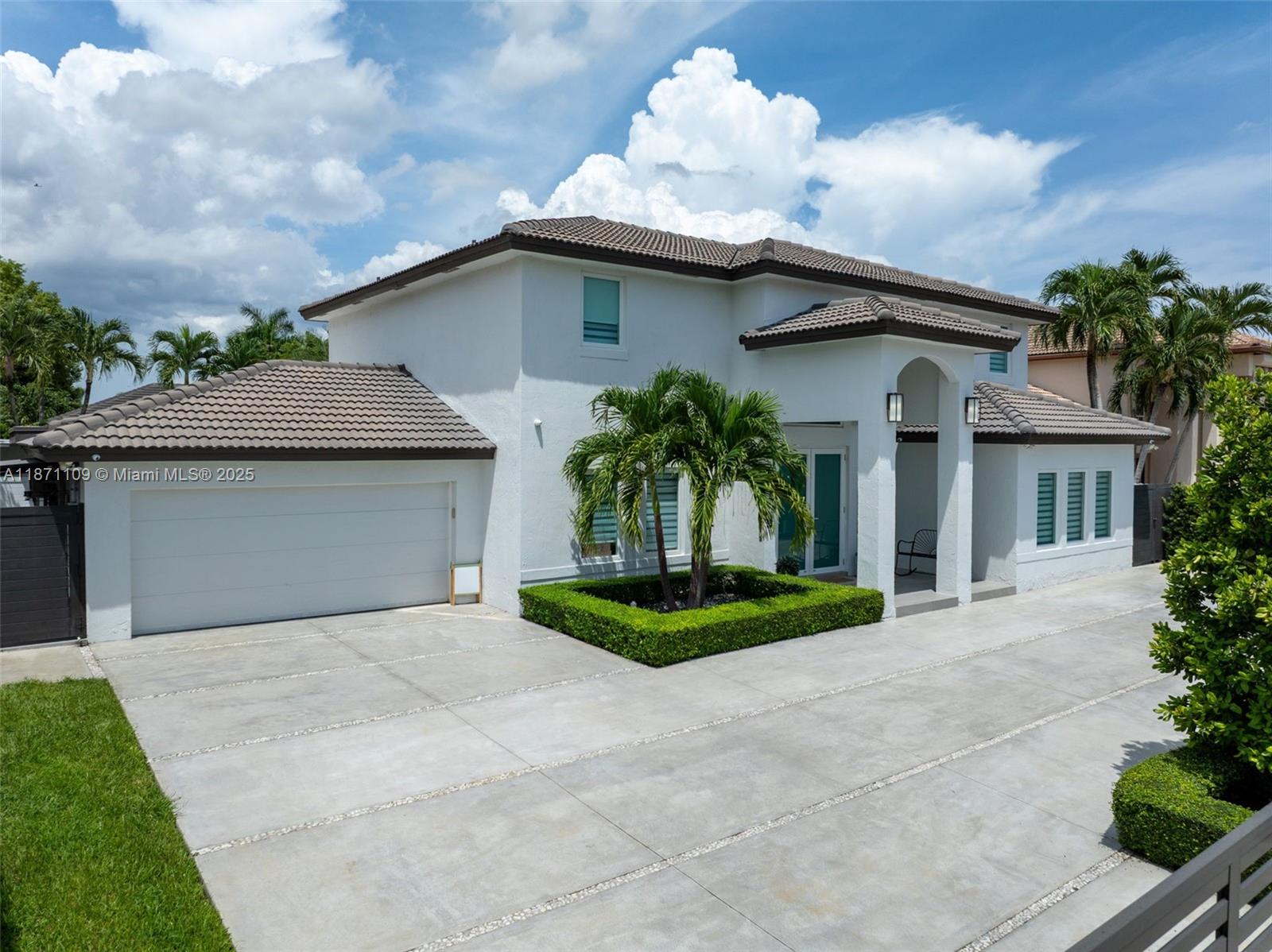 HAMMOCKS SHORES 2ND ADDN - Residential