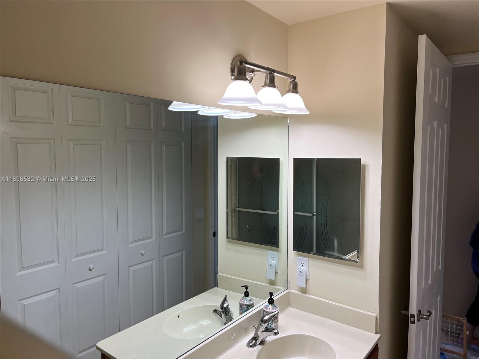 ROYAL POINT AT PALM AIRE - Residential Lease