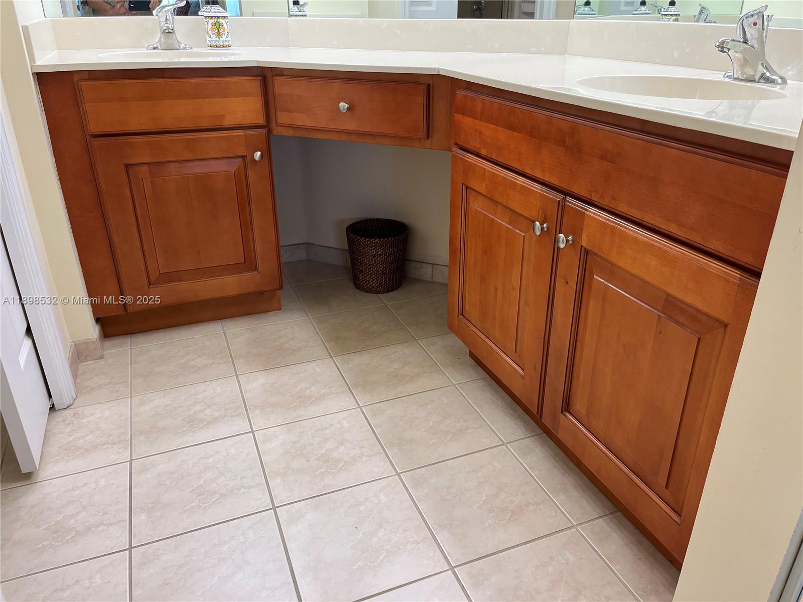 ROYAL POINT AT PALM AIRE - Residential Lease