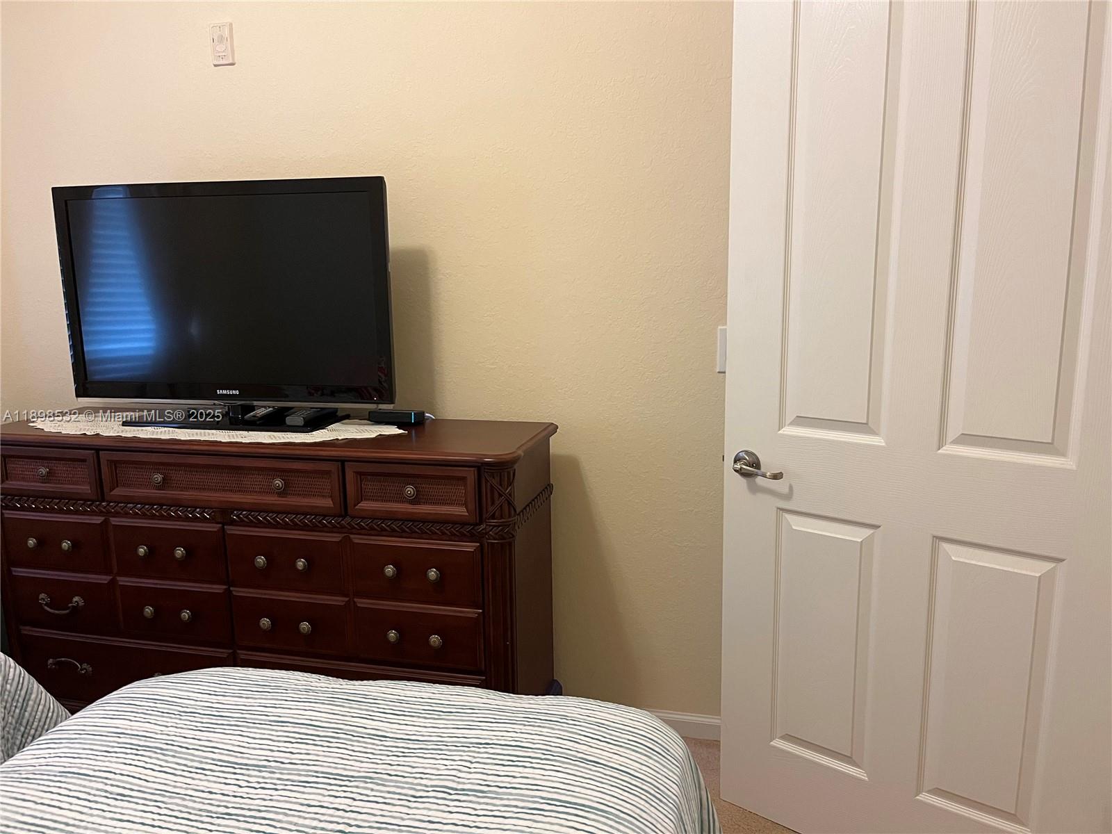 ROYAL POINT AT PALM AIRE - Residential Lease