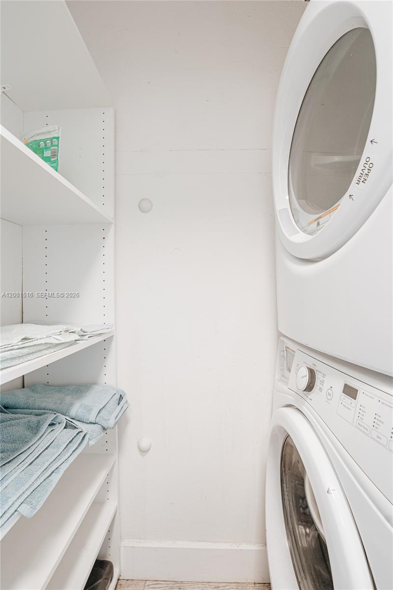 GOLDEN HOUSE CONDO - Residential Lease