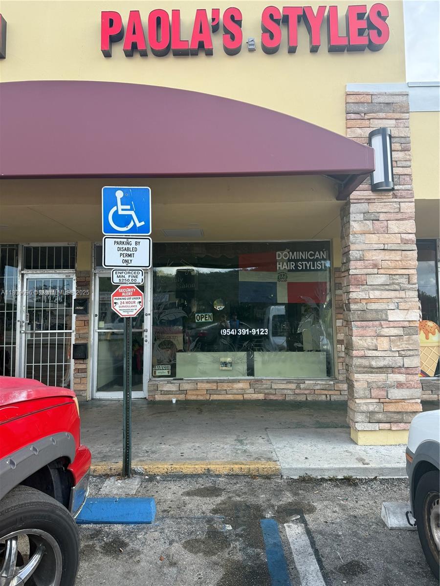 Well-established beauty salon located in the heart of Miramar, with over 30 years of successful operation at the same location. This is a fantastic opportunity for an entrepreneur or experienced hair stylist looking to own and grow their own business.
Situated in a high-traffic shopping center with excellent visibility, the salon is fully equipped with a shampoo area, multiple styling chairs, and a modern point-of-sale computer system for smooth customer transactions.
The sale includes all product inventory—everything you need to start generating income from day one. Don’t miss this turn-key business opportunity!
