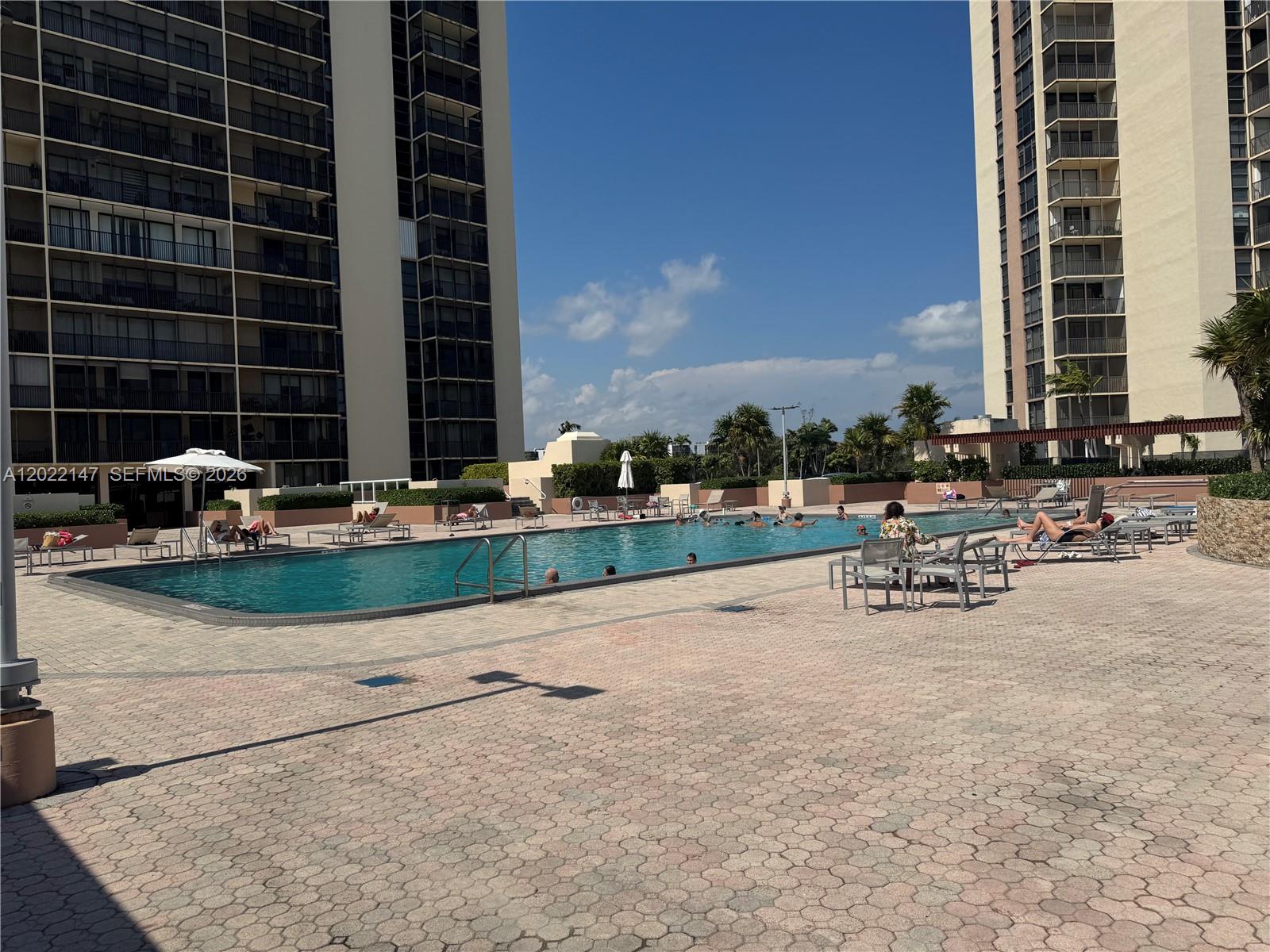 CORONADO CONDO- TOWER II - Residential