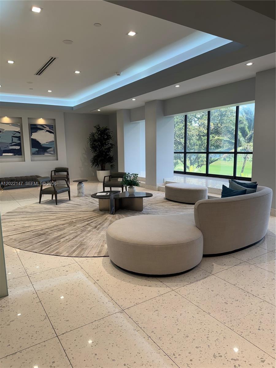CORONADO CONDO- TOWER II - Residential