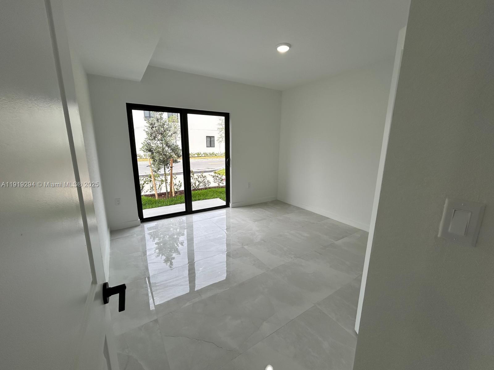 GRANDVILLE PLACE - Residential Lease