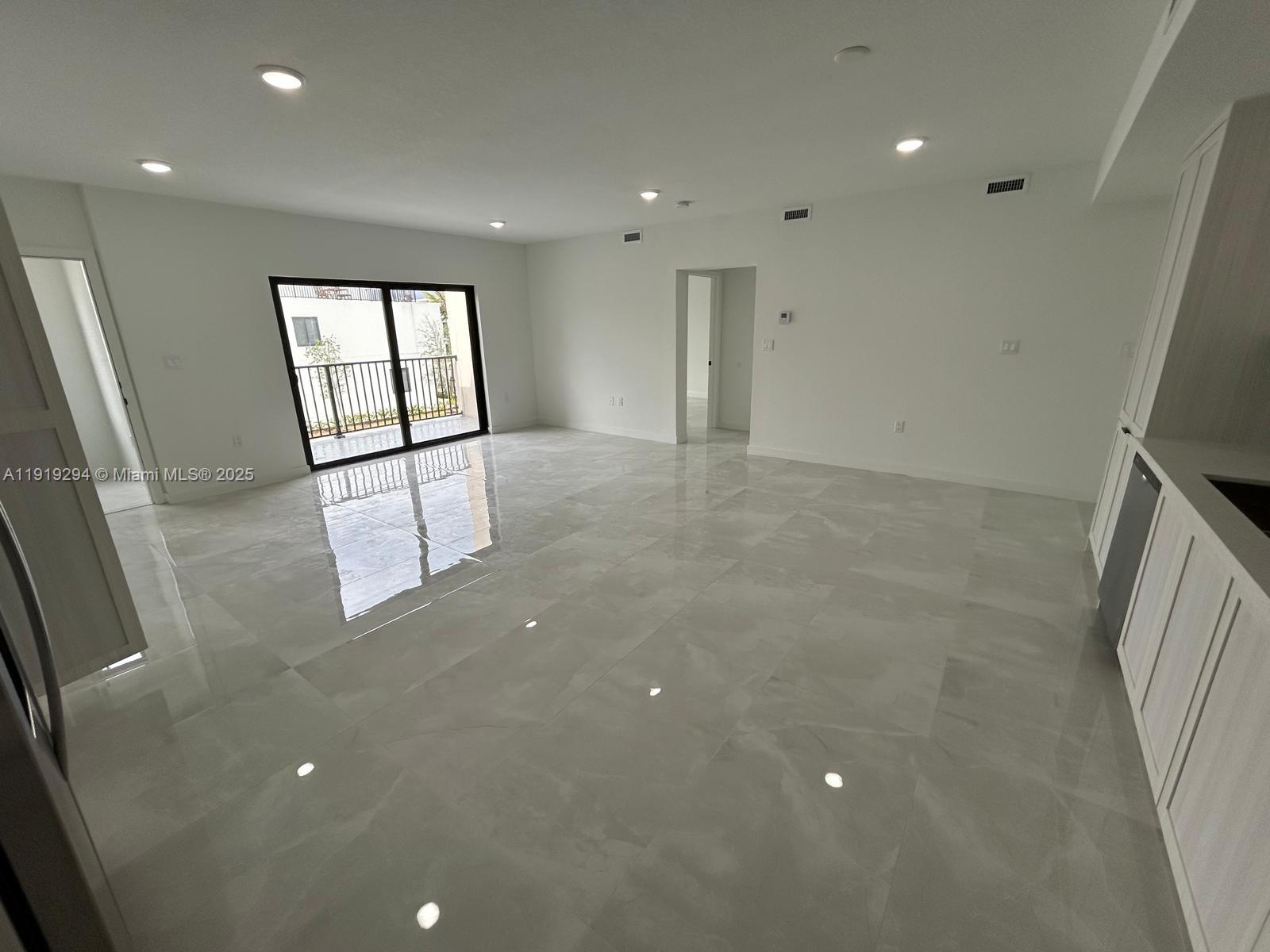 GRANDVILLE PLACE - Residential Lease