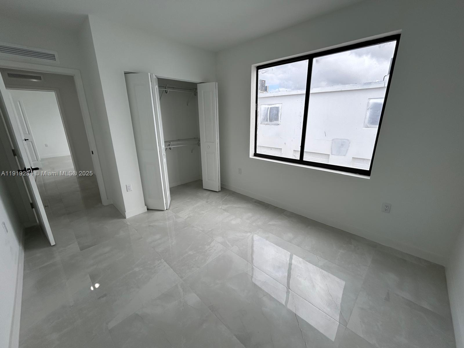 GRANDVILLE PLACE - Residential Lease