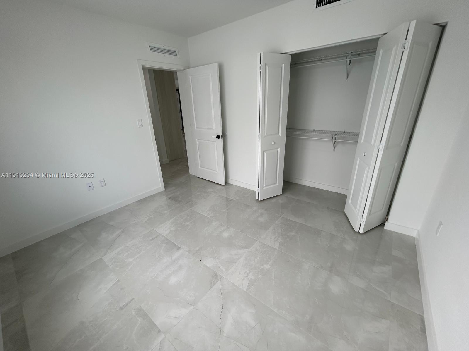 GRANDVILLE PLACE - Residential Lease