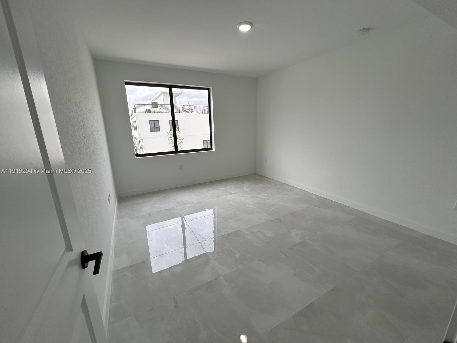 GRANDVILLE PLACE - Residential Lease