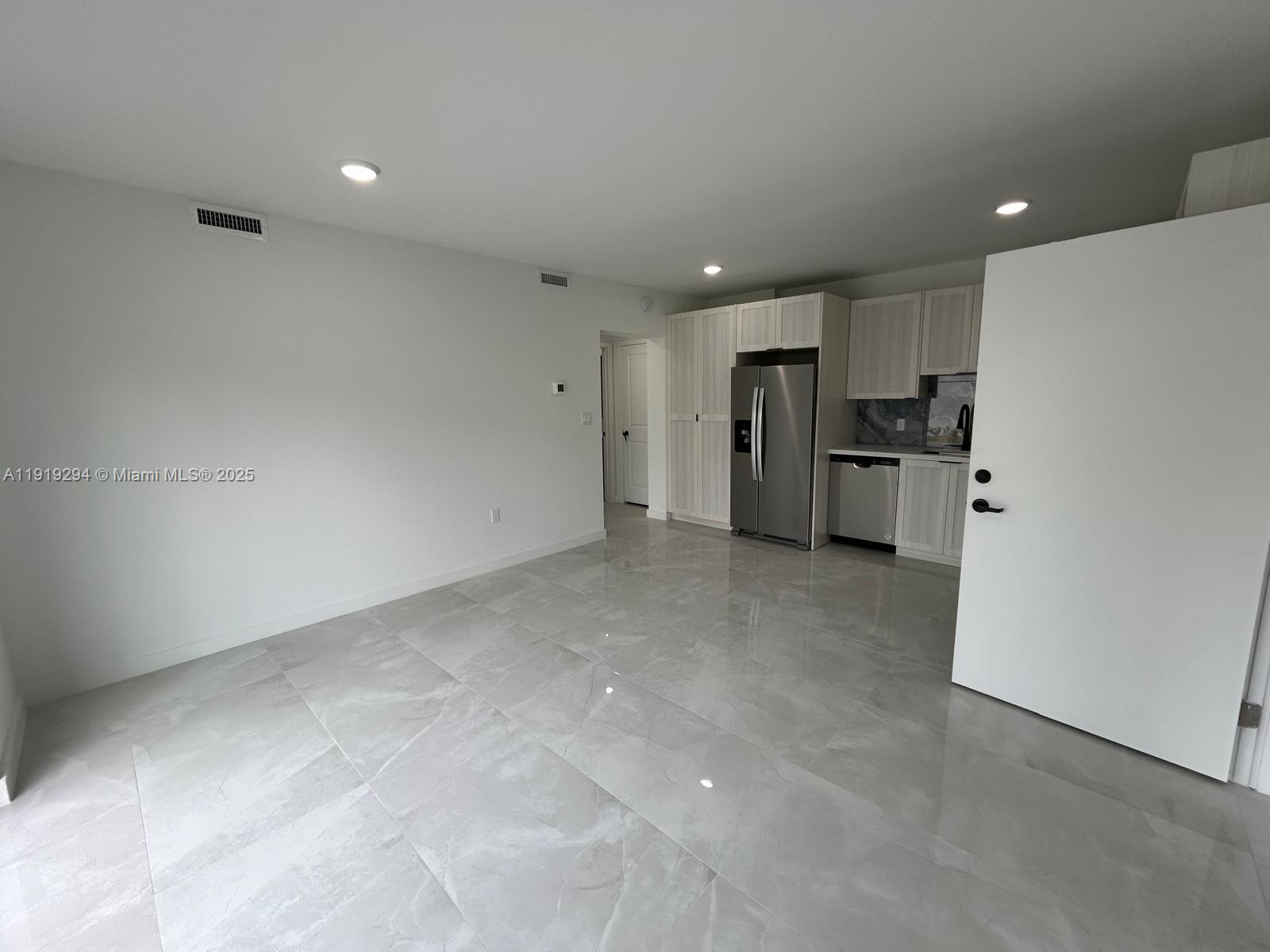 GRANDVILLE PLACE - Residential Lease