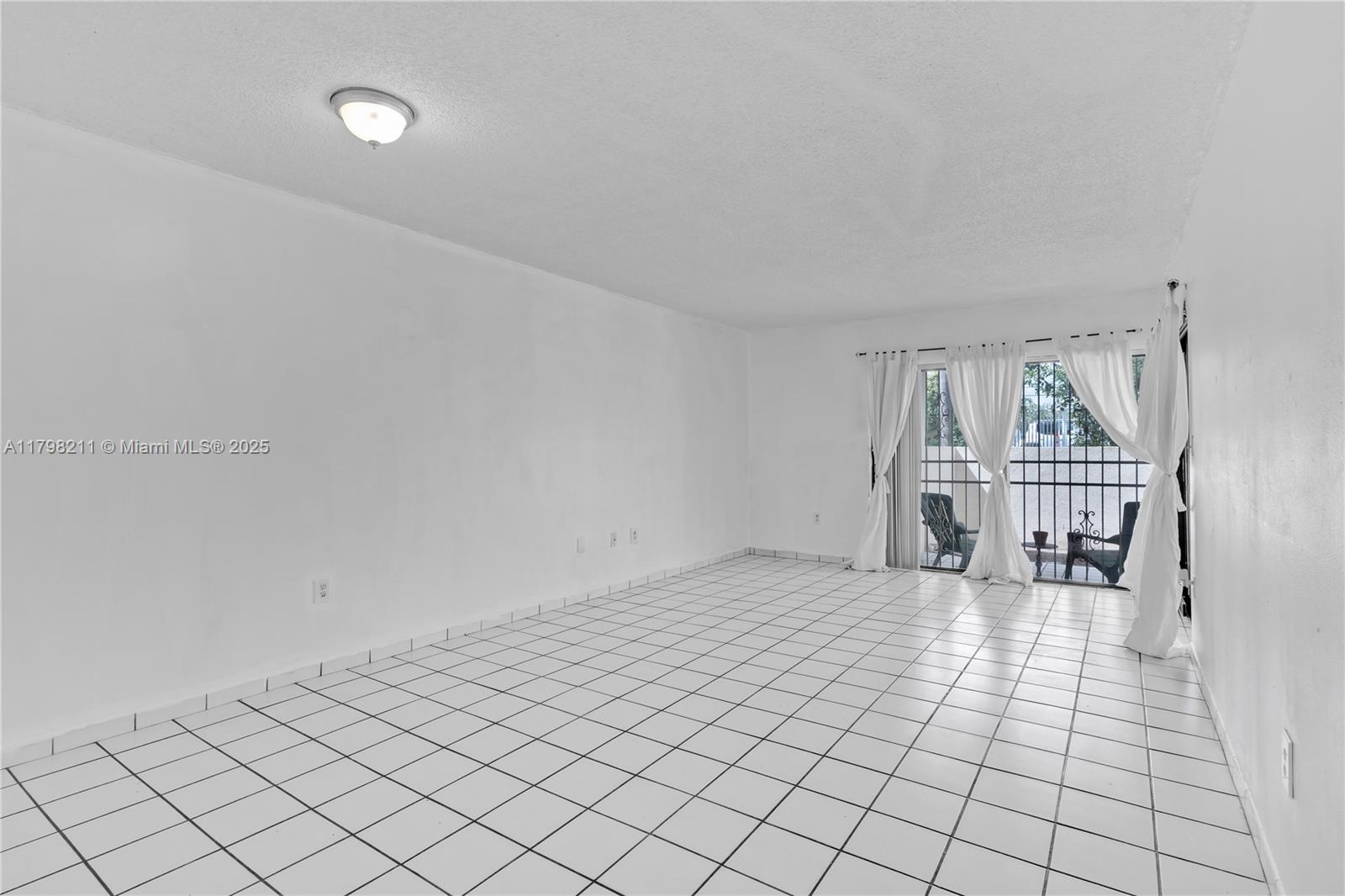 12915 SW 88th Ter C-104