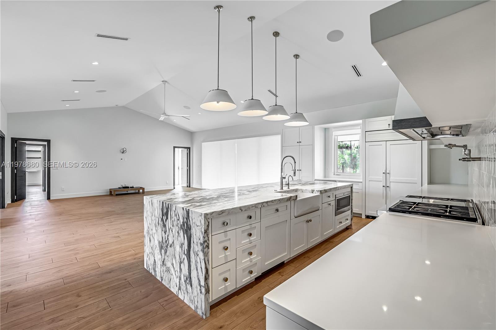 Golden Gate Estates - Residential