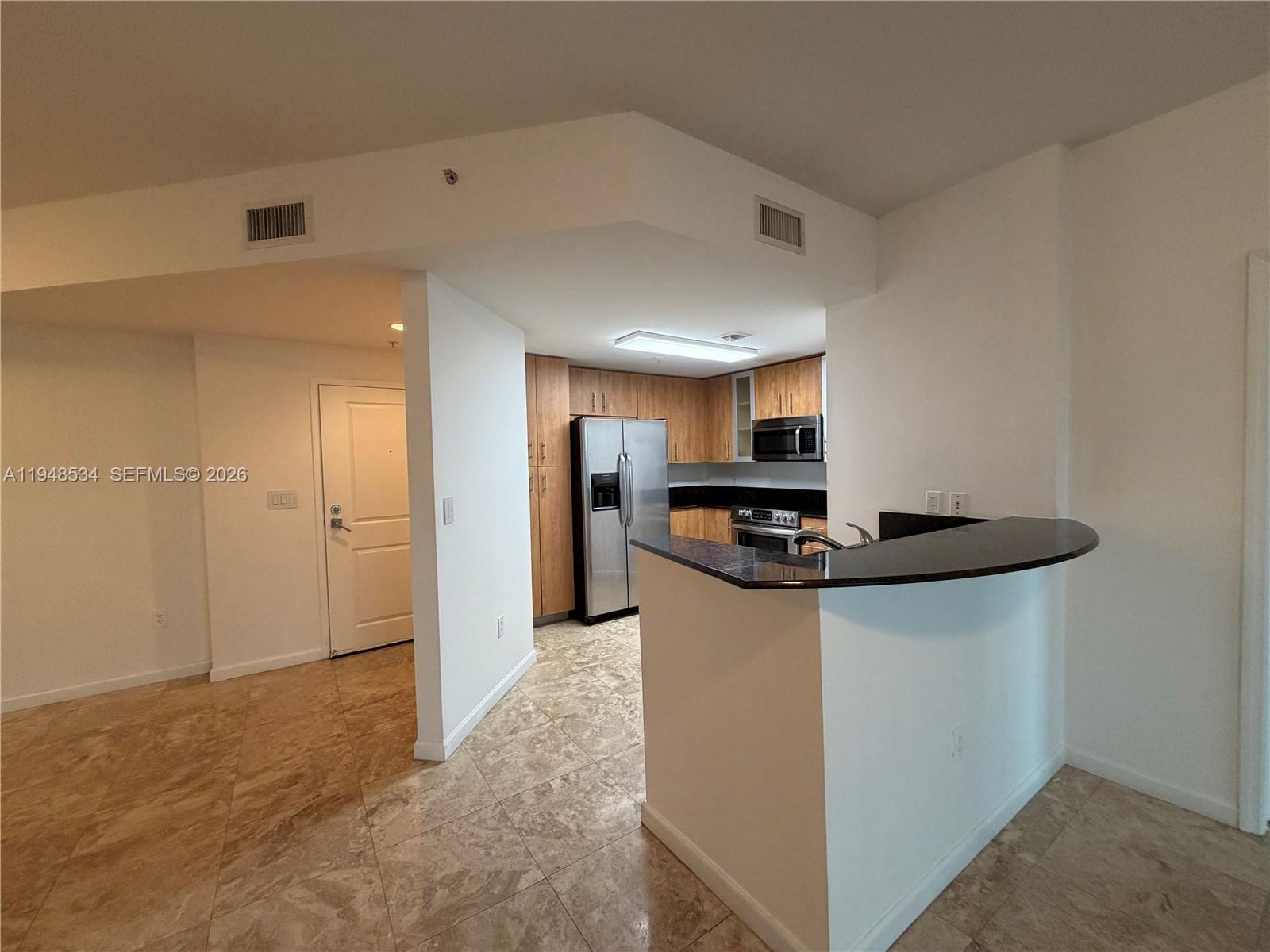 7900 Harbor Island Dr 1216