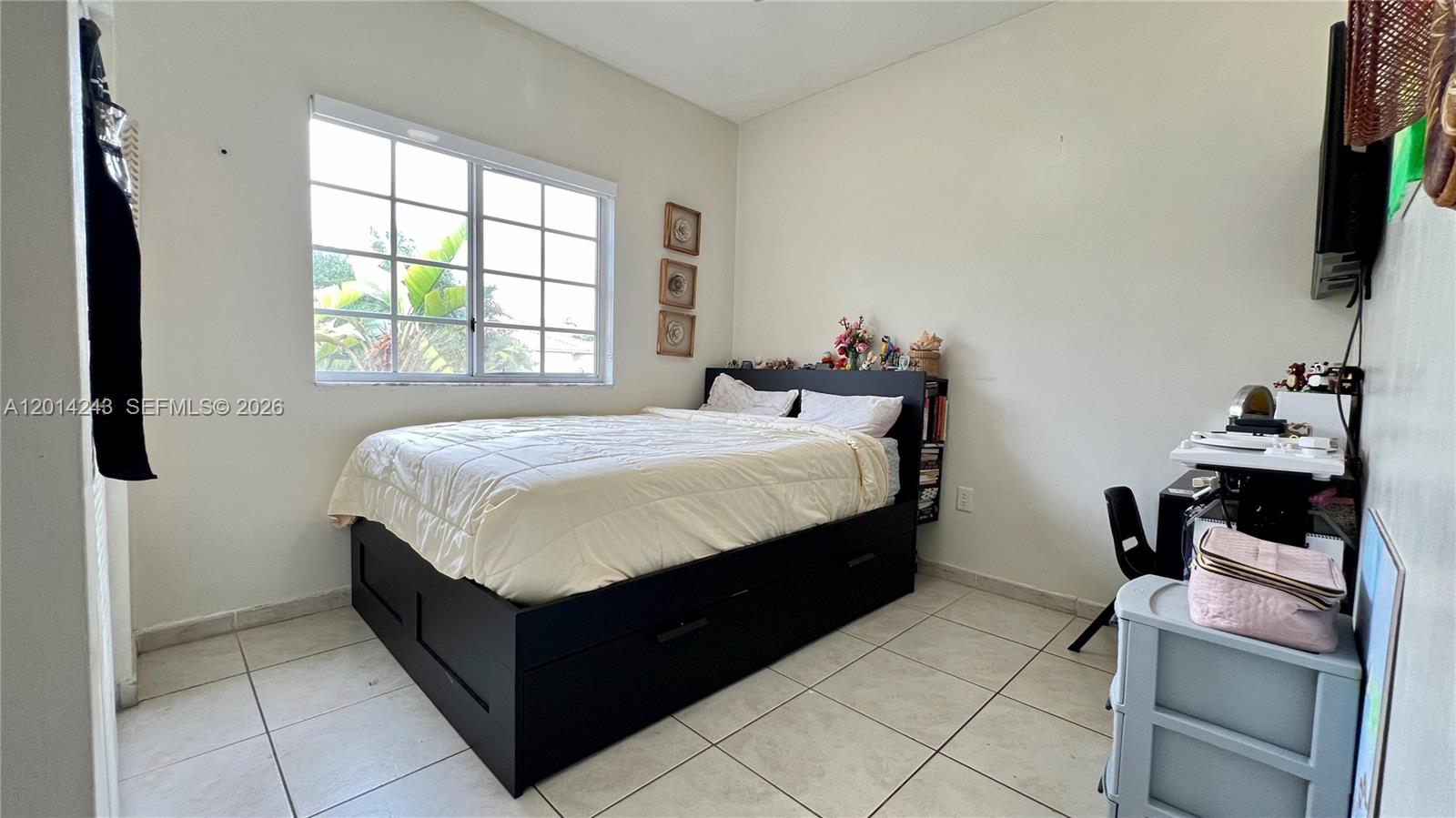 PALM GARDENS AT DORAL CON - Residential