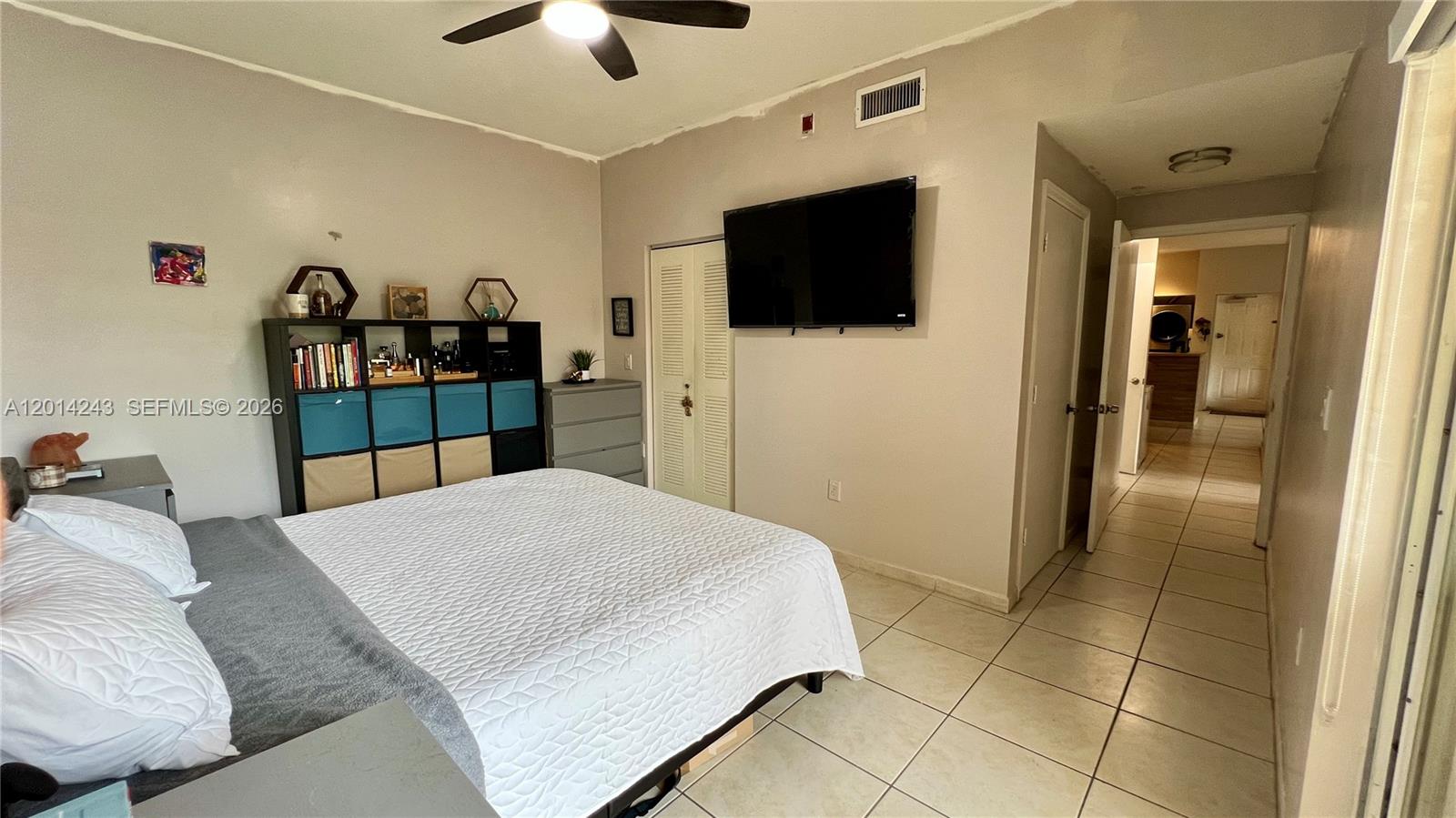 PALM GARDENS AT DORAL CON - Residential