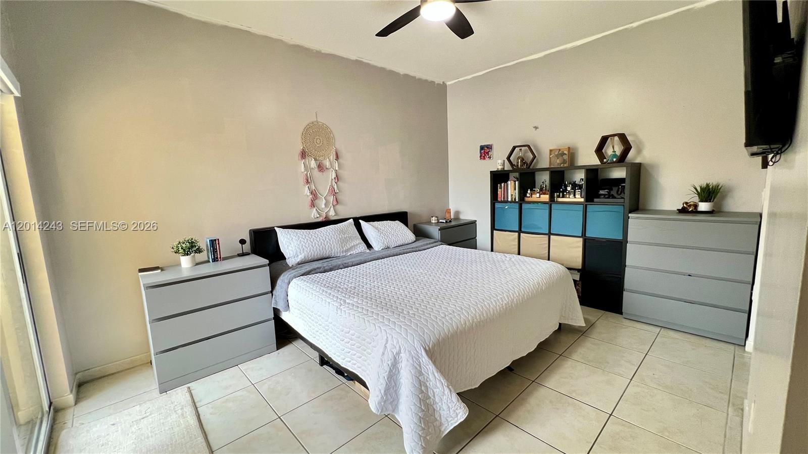 PALM GARDENS AT DORAL CON - Residential