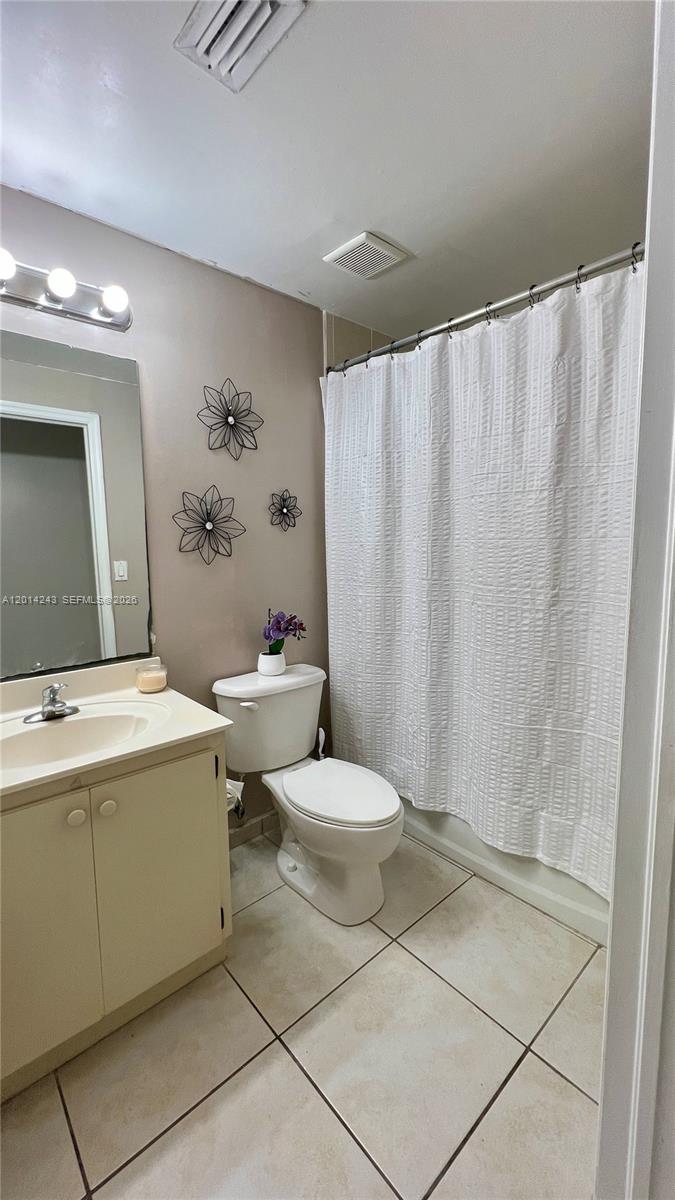 PALM GARDENS AT DORAL CON - Residential