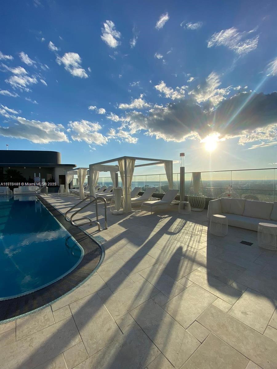 BRICKELL FLATIRON CONDO - Residential Lease