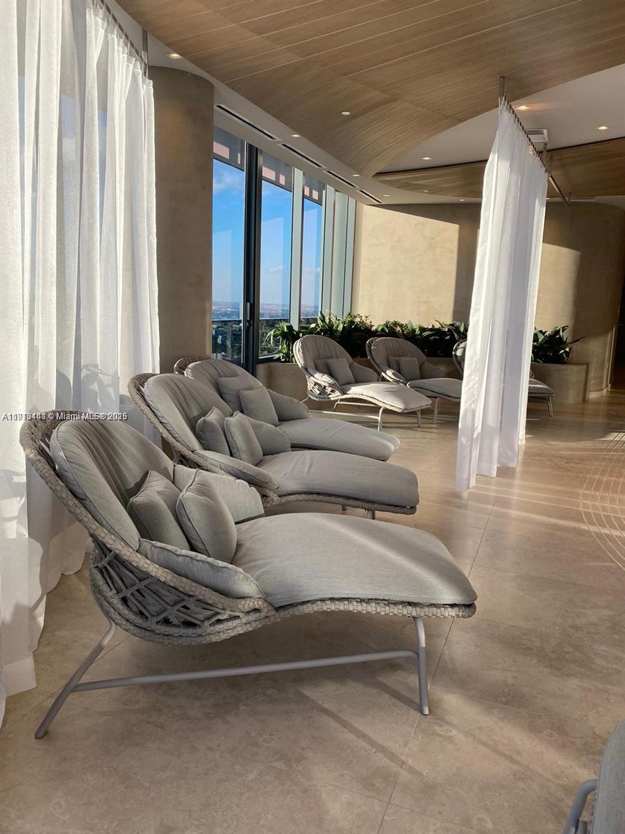 BRICKELL FLATIRON CONDO - Residential Lease