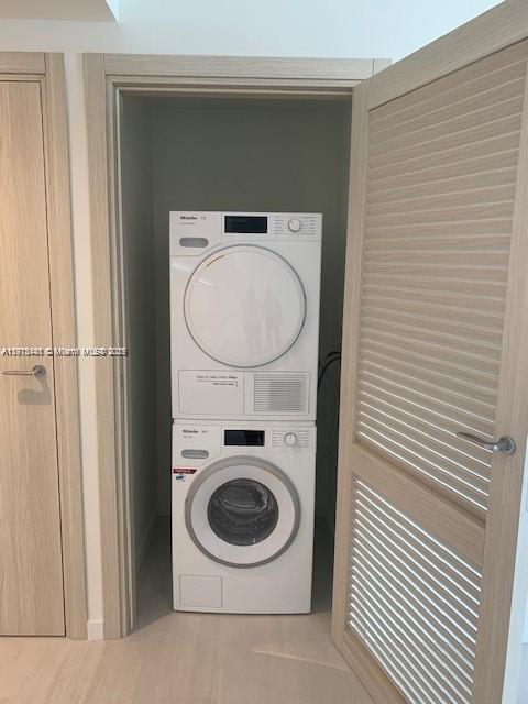 BRICKELL FLATIRON CONDO - Residential Lease