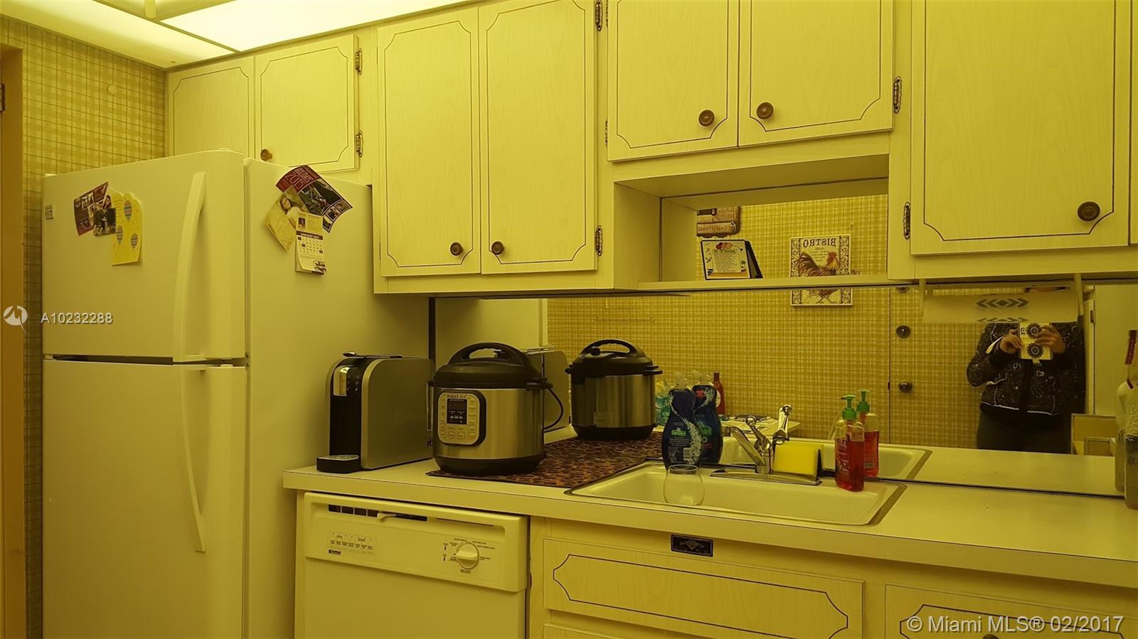 THE HEMISPHERES CONDO - Residential Lease