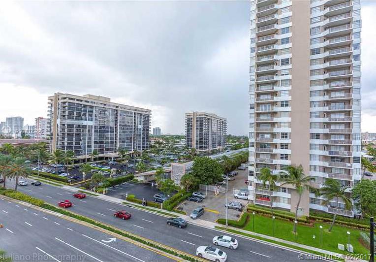 THE HEMISPHERES CONDO - Residential Lease