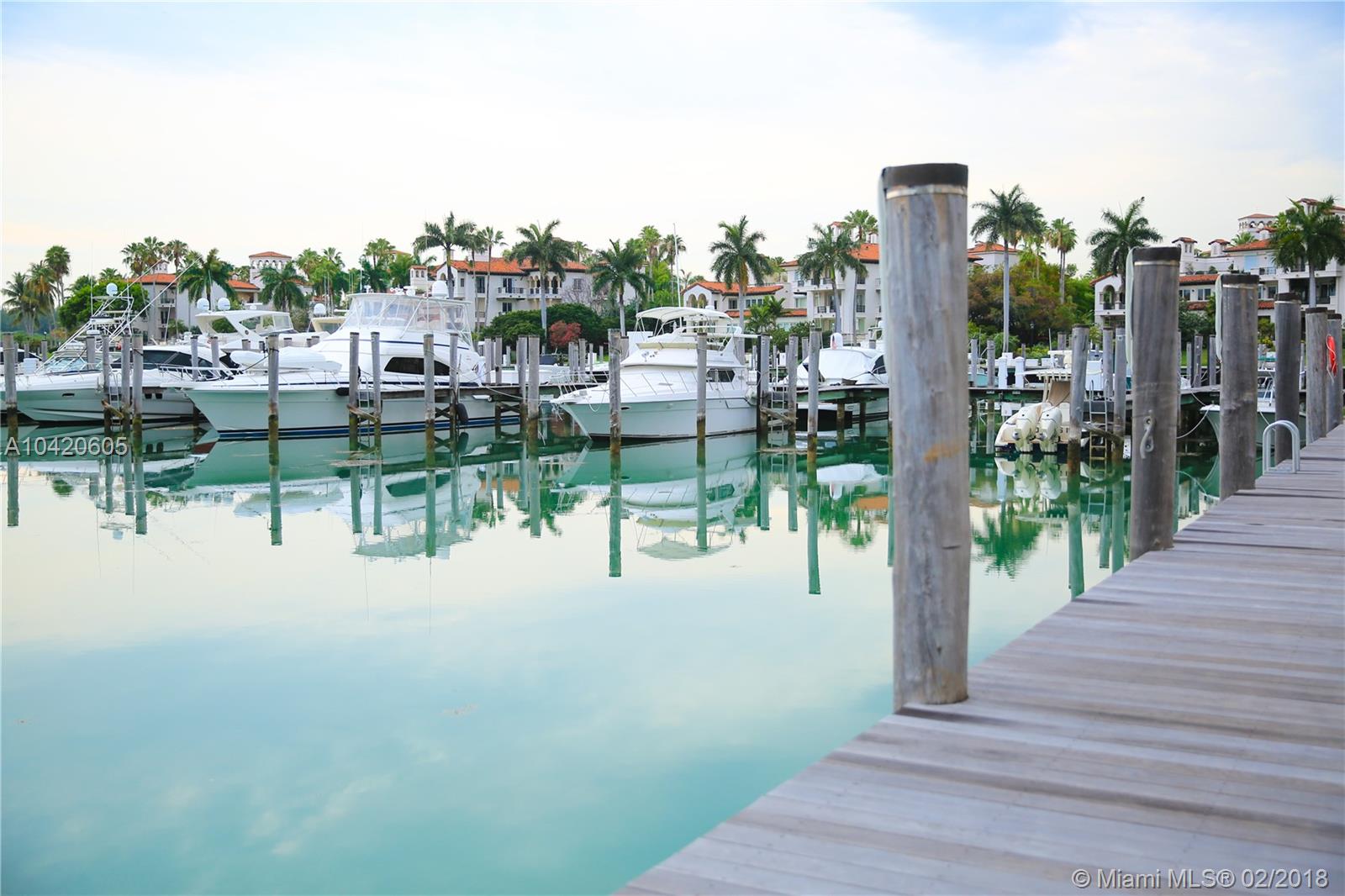 OCEANSIDE FISHER ISL COND - Residential