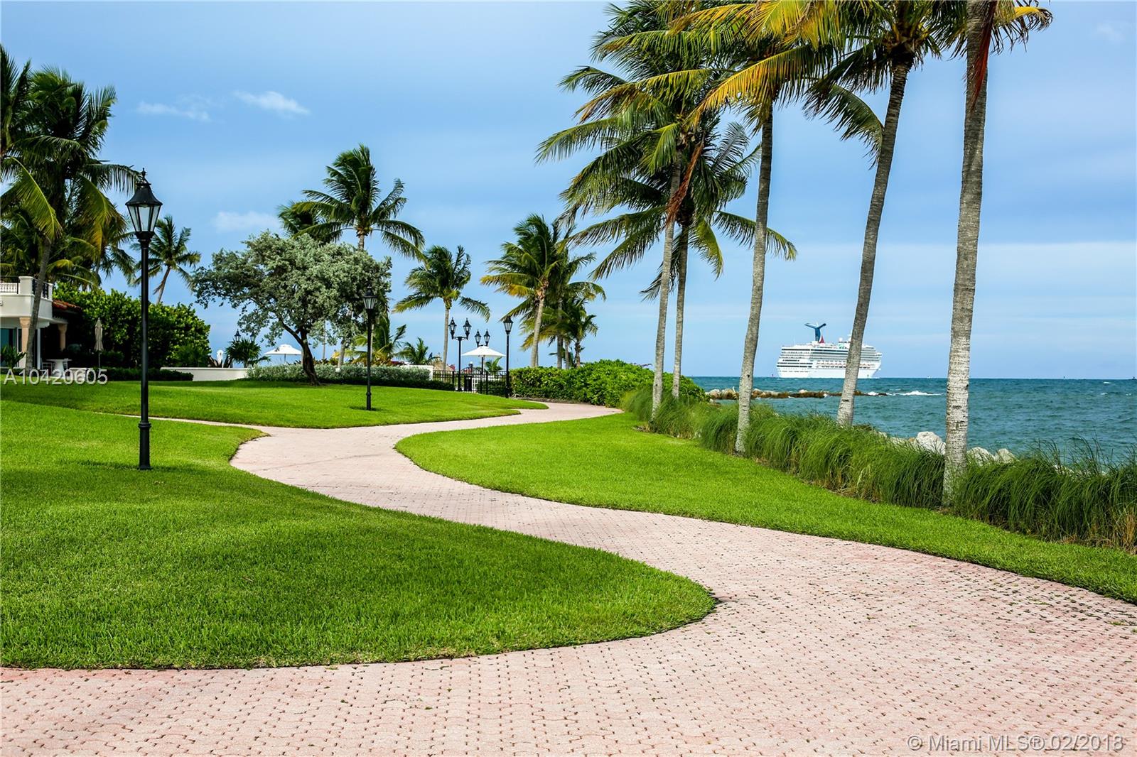 OCEANSIDE FISHER ISL COND - Residential