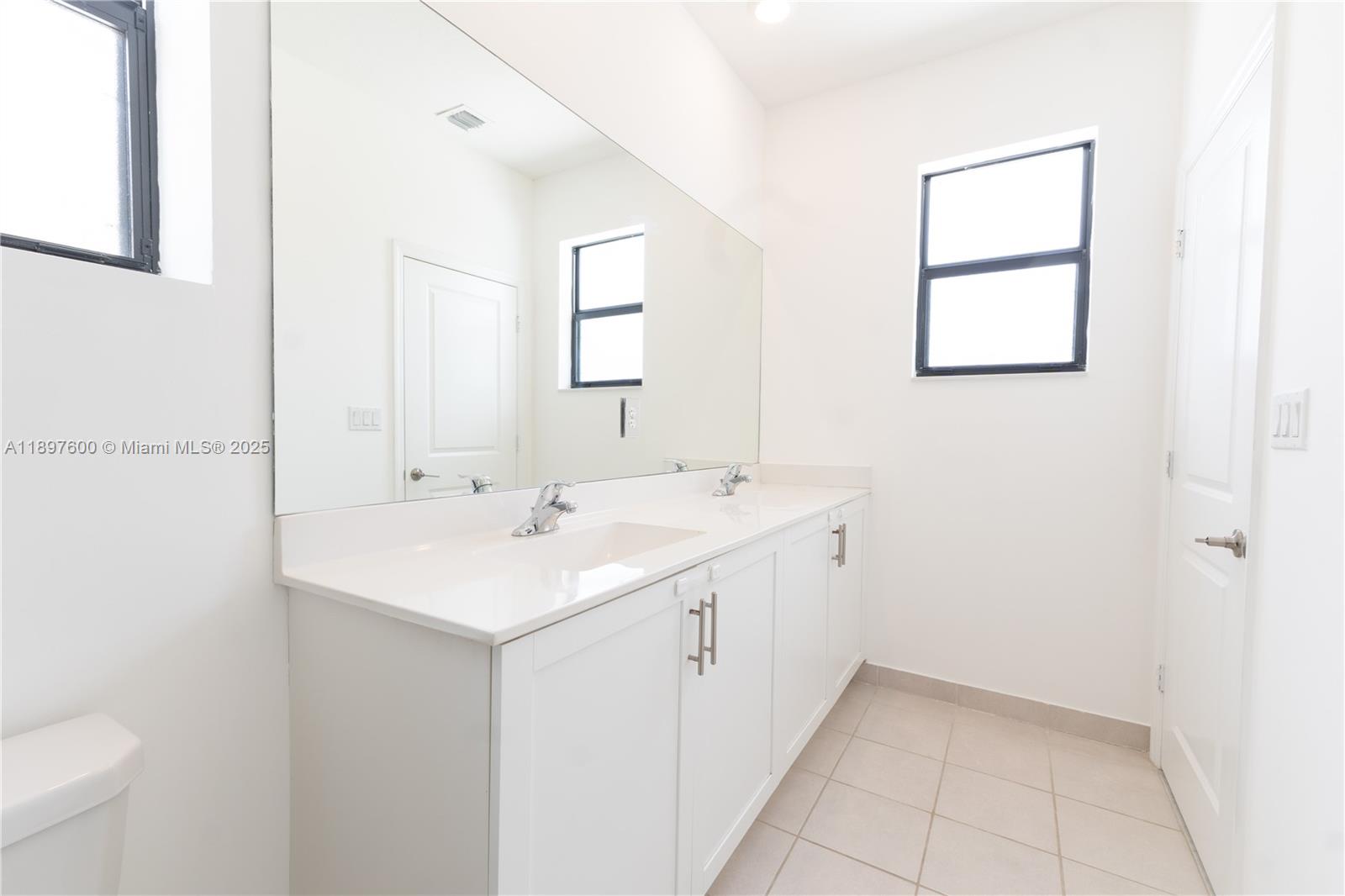 S ALLAPATTAH GARDENS - Residential