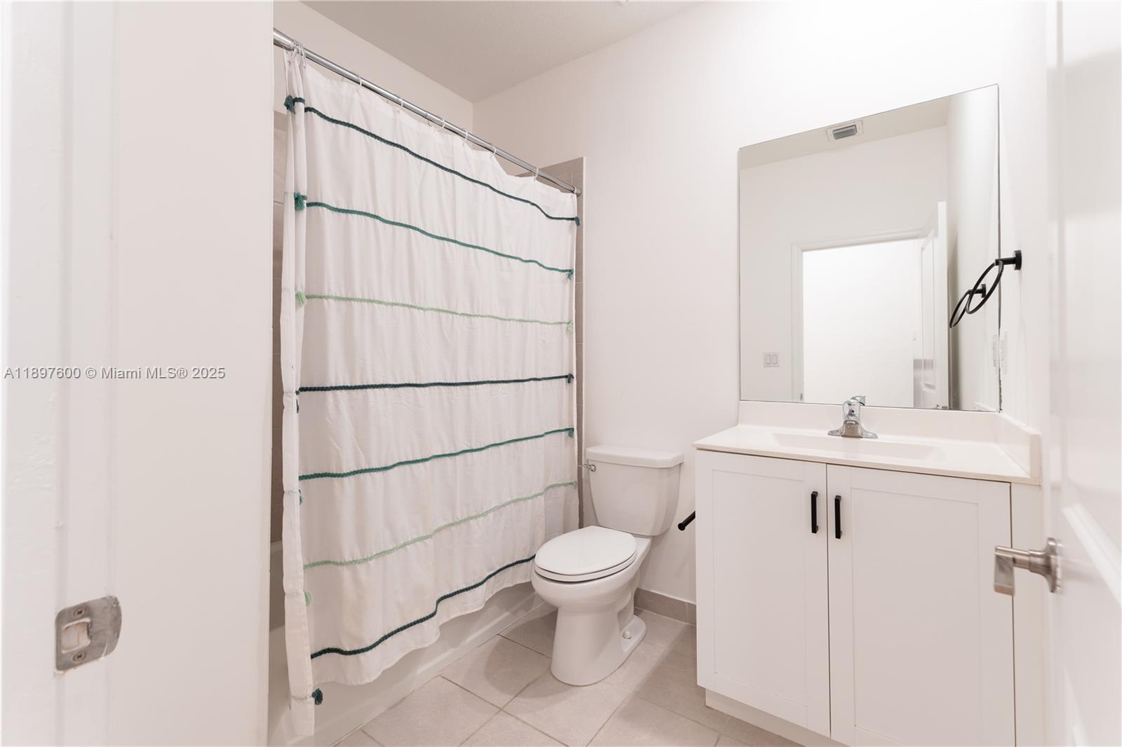 S ALLAPATTAH GARDENS - Residential