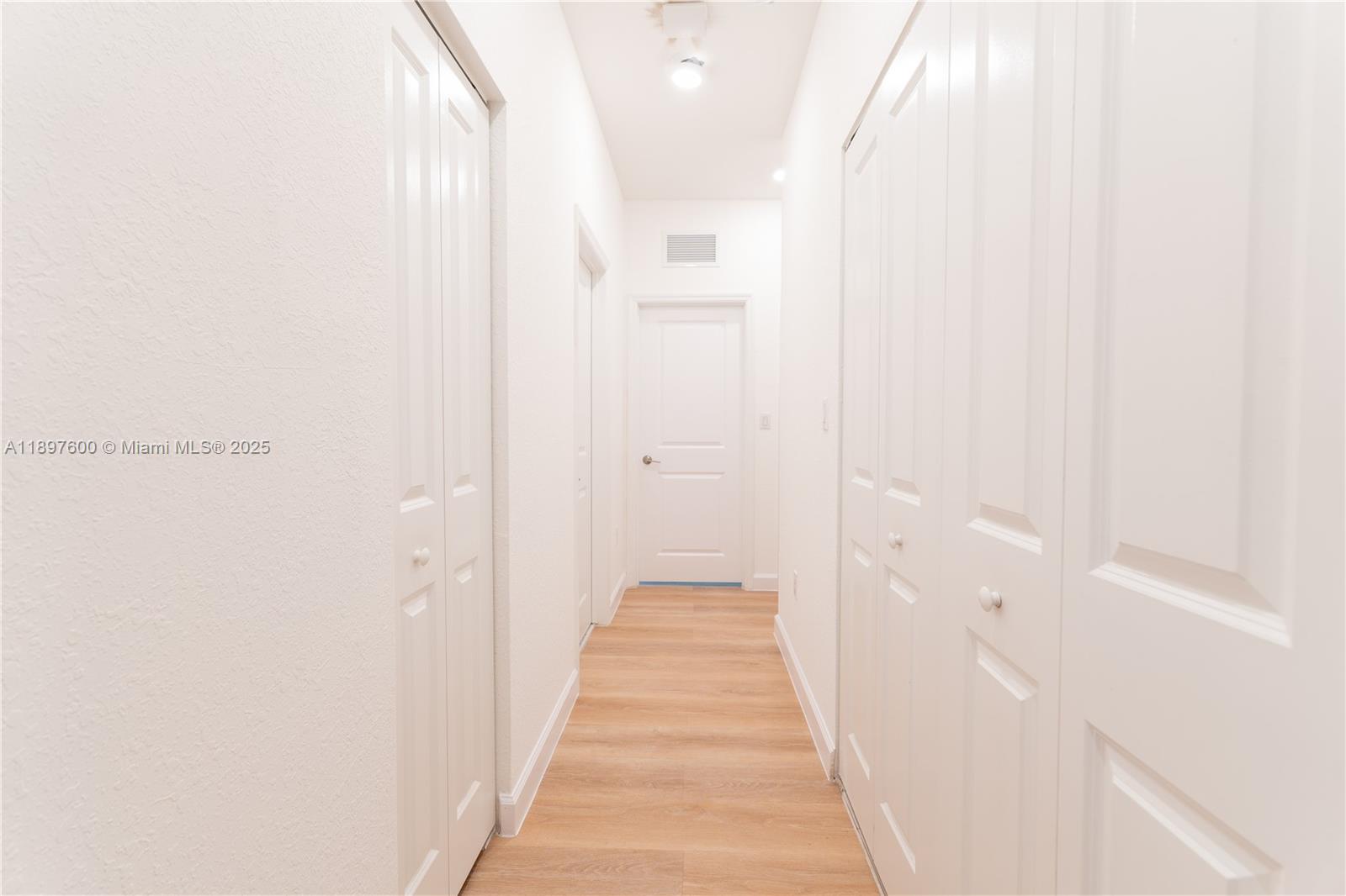 S ALLAPATTAH GARDENS - Residential