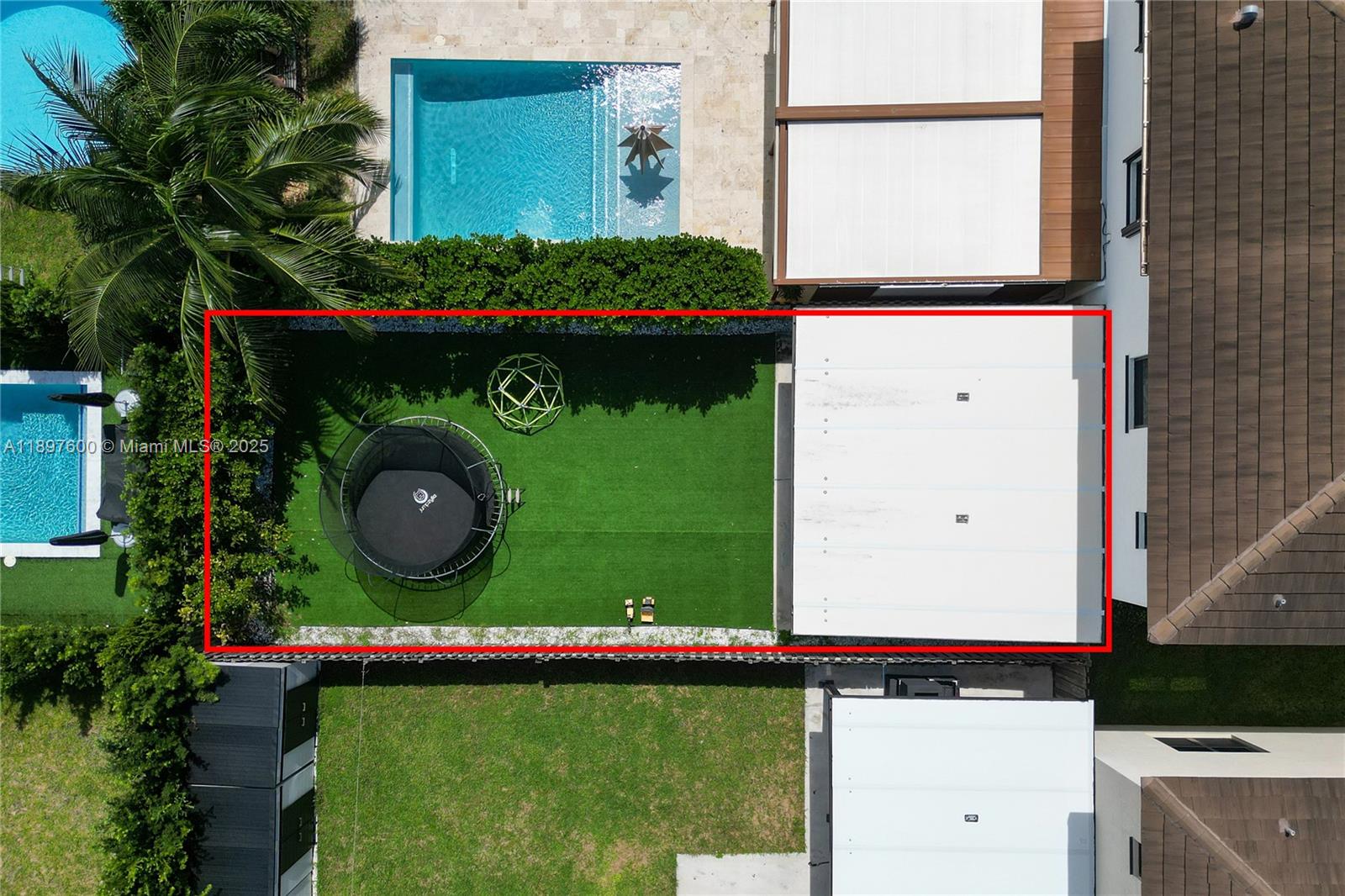 S ALLAPATTAH GARDENS - Residential