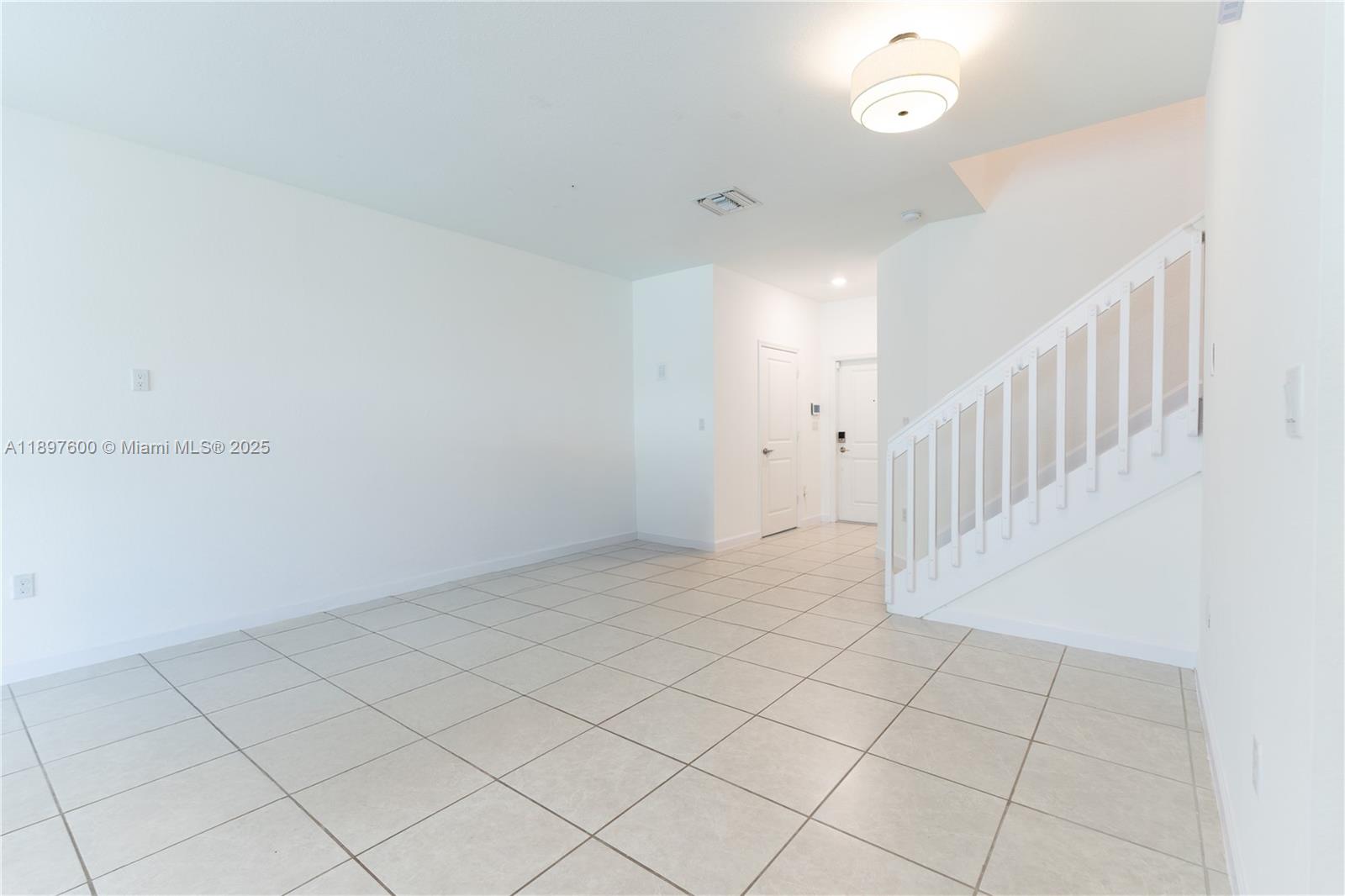 S ALLAPATTAH GARDENS - Residential