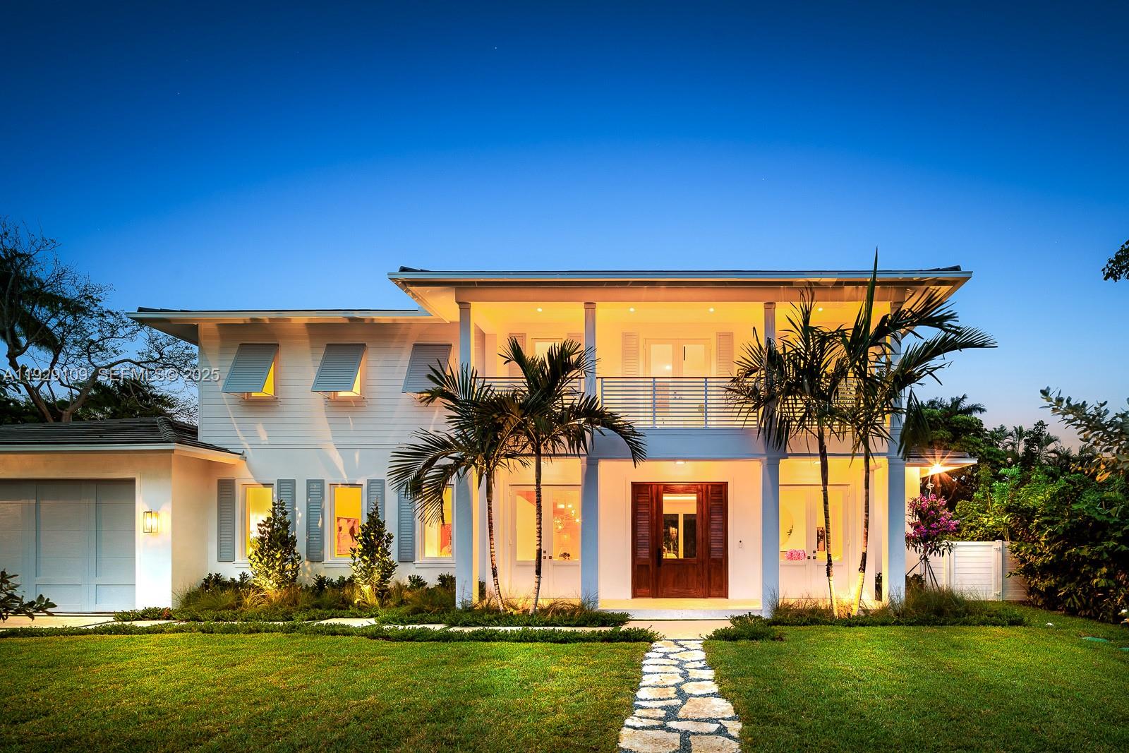 SNAPPER CREEK GROVES - Residential