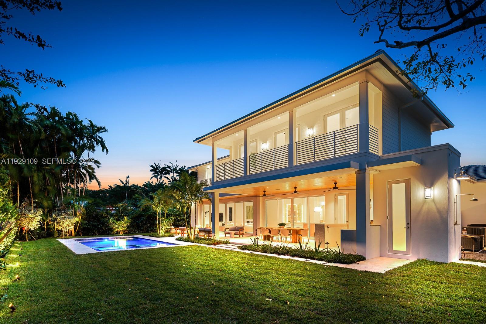 SNAPPER CREEK GROVES - Residential